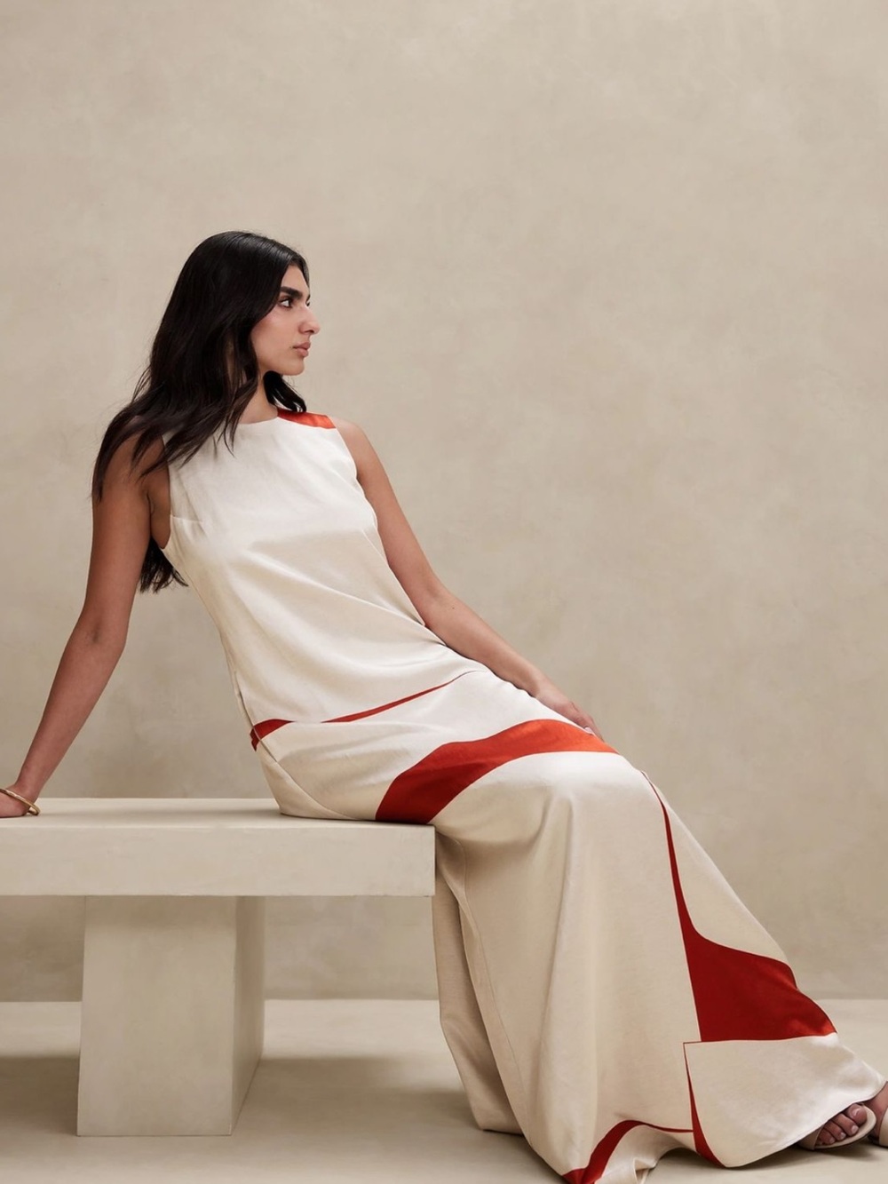 Banana Republic Lalia Satin Maxi Dress Red White Abstract Geometric Size XXS